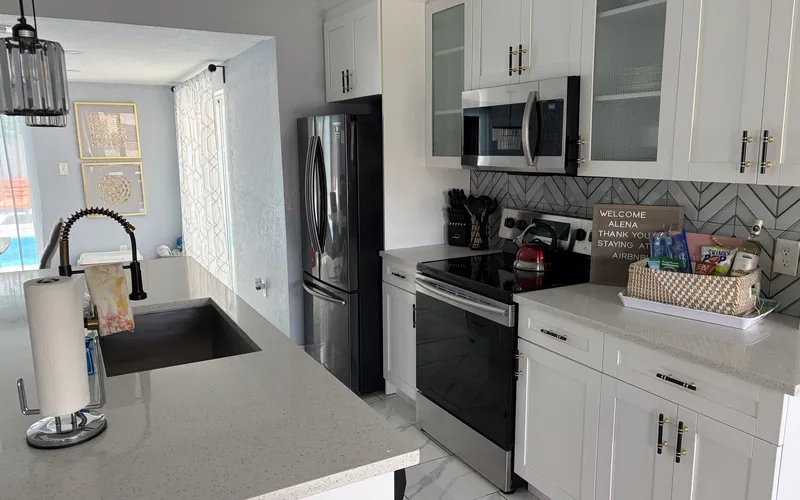 Bright, spotless kitchen ready for move-in day after a Tidy Standard move-out cleaning